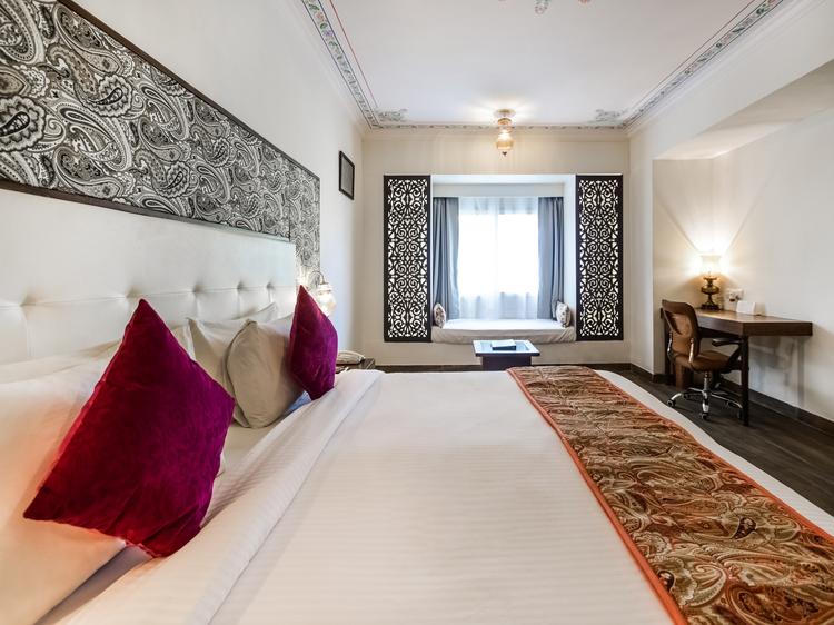 Regal Classic Room with Jarokha